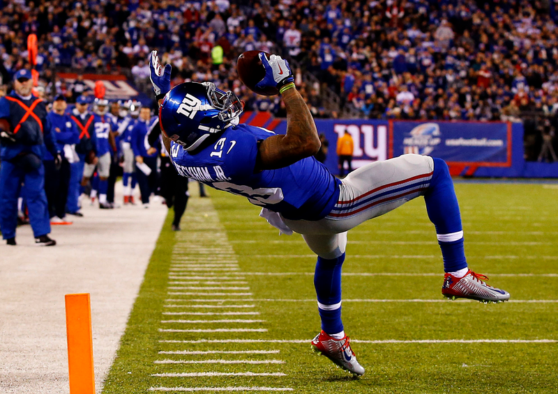 Illustration for article titled It Sure Looks Like Odell Beckham Jr. Made That Catch With Three Fingers